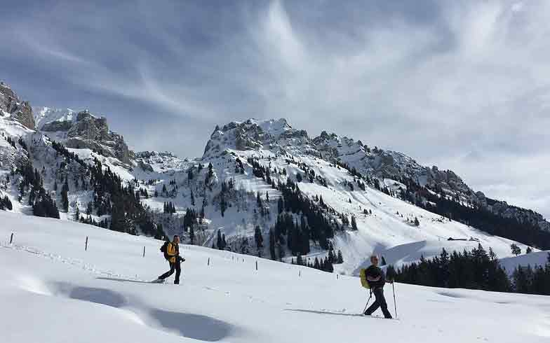 Schneeschuhwandern Berner Oberland