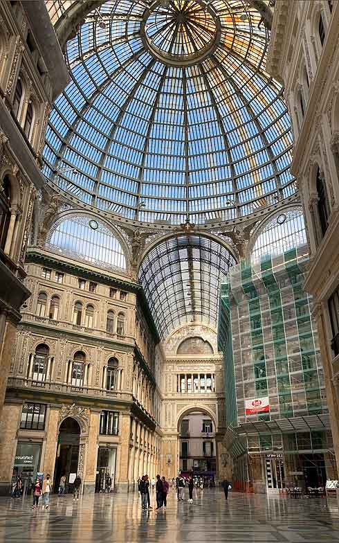 Napoli. Galleria Umberto I